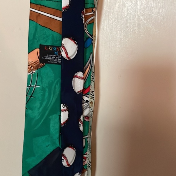 Looney tunes vintage tie - Picture 6 of 6